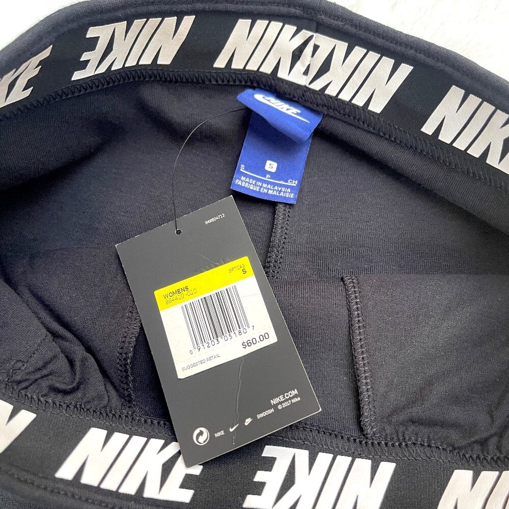 NWT NIKE Croped Jersey High Waist PANT SNKR 884410-010 Black S - Picture 8 of 13